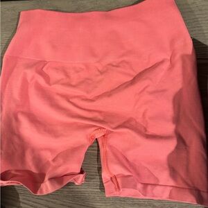 Excellent condition like new size medium Alphalete amplify